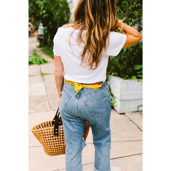 Levis Womens 26 x 30 501 Straight Leg Jeans Button Front Medium Wash Cotton - Picture 12 of 13